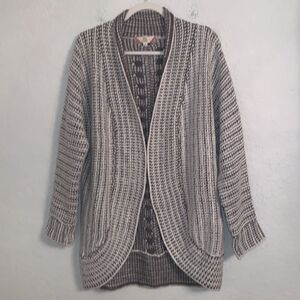 Pink Rose Oper Front Textured Knit Cardigan  Long Sweater Size Small